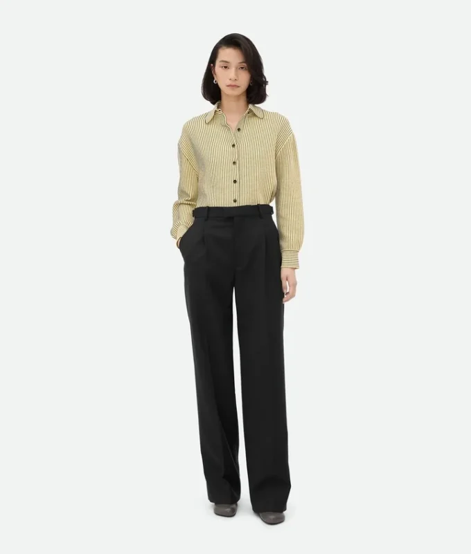 Pantalon en laine rayé