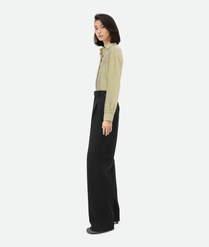 Pantalon en laine rayé