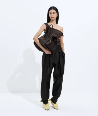 Pantalon en sergé de coton et viscose délavé