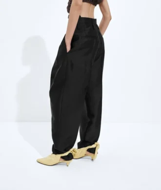 Pantalon en sergé de coton et viscose délavé
