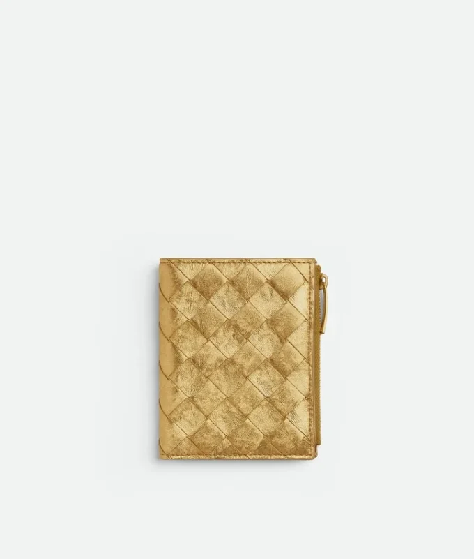 Petit portefeuille à deux volets en cuir Intrecciato Petit portefeuille à deux volets en cuir Intrecciato