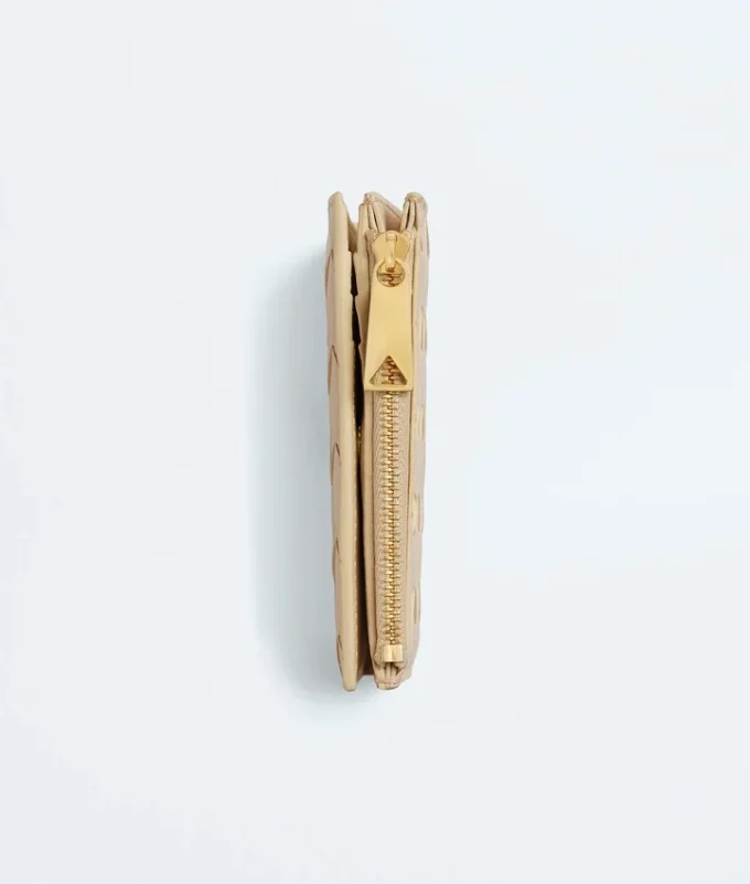 Petit portefeuille à deux volets en cuir Intrecciato