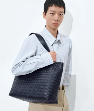 Petit sac fourre-tout Intrecciato à fermeture éclair