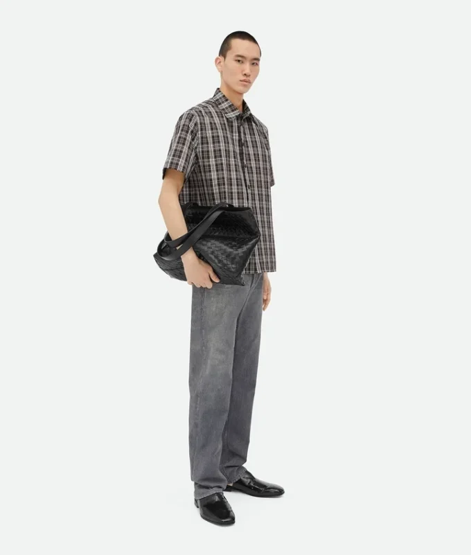 Petit sac fourre-tout Intrecciato à fermeture éclair Petit sac fourre-tout Intrecciato à fermeture éclair