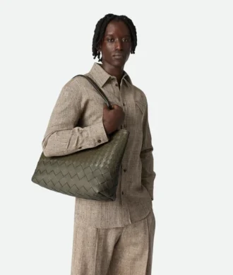 Petit sac fourre-tout Intrecciato à fermeture éclair