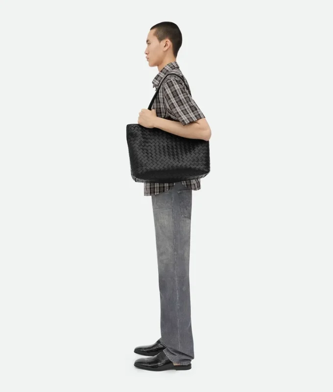 Petit sac fourre-tout Intrecciato à fermeture éclair Petit sac fourre-tout Intrecciato à fermeture éclair