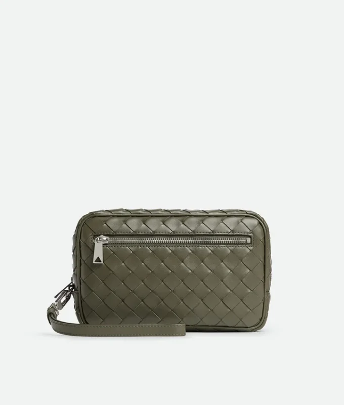 Petite pochette Intrecciato avec dragonne
