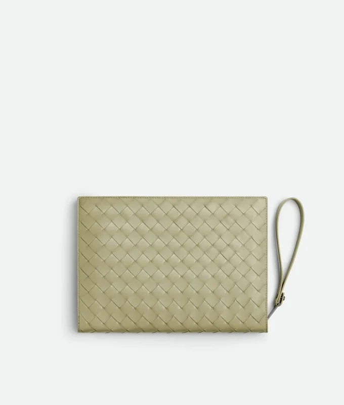 Petite pochette Intrecciato avec dragonne
