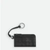Porte-cartes Intrecciato avec fermeture à glissière en L et lanière Porte-cartes Intrecciato avec fermeture à glissière en L et lanière