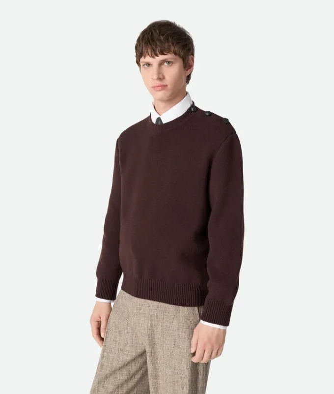 Pull en laine compact