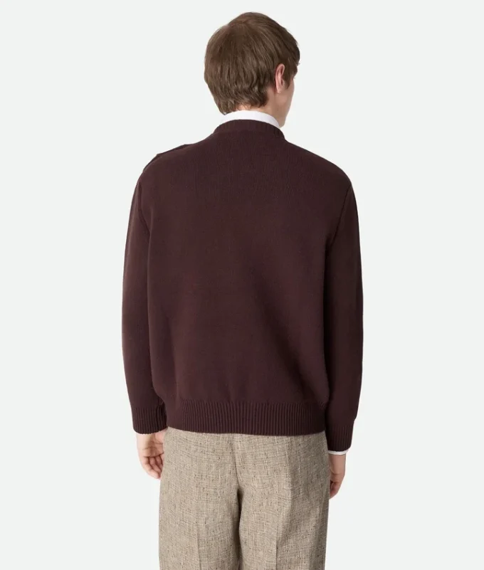 Pull en laine compact
