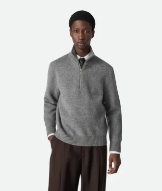 Pull zippé en cachemire compact
