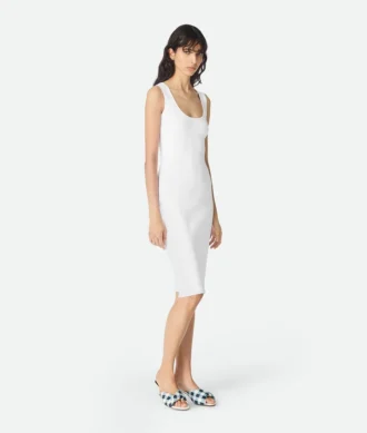 Robe compacte en viscose