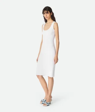 Robe compacte en viscose