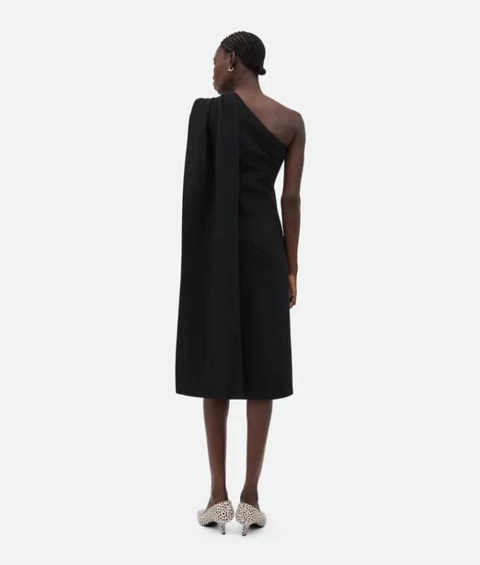 Robe en crêpe de viscose et laine
