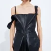 Robe en cuir semi-brillant