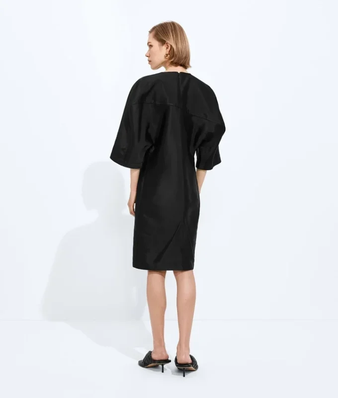 Robe en sergé de coton et viscose lavé
