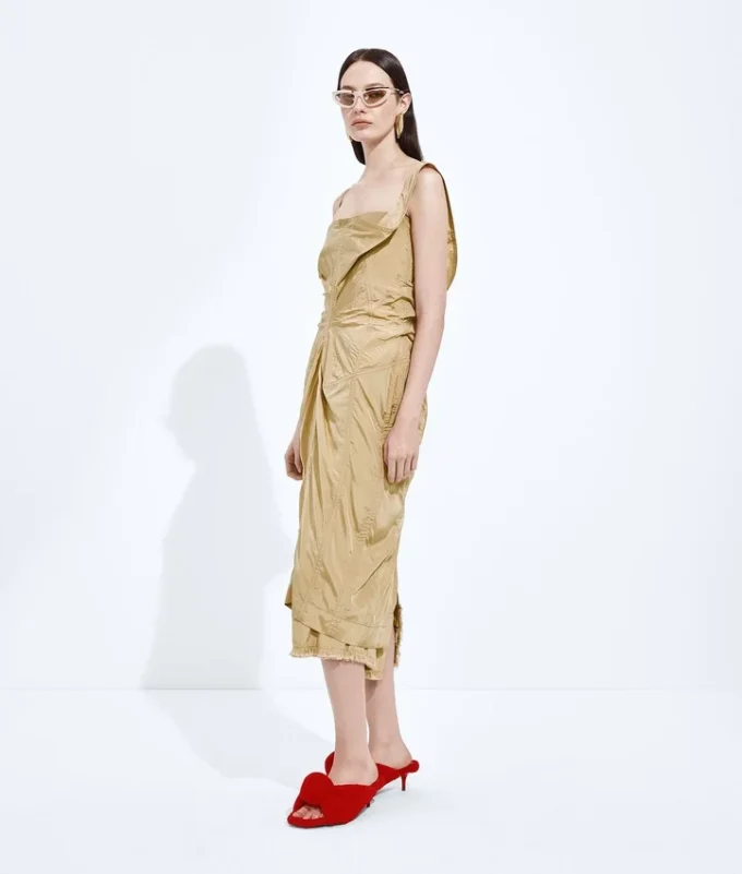 Robe en taffetas de soie lavé