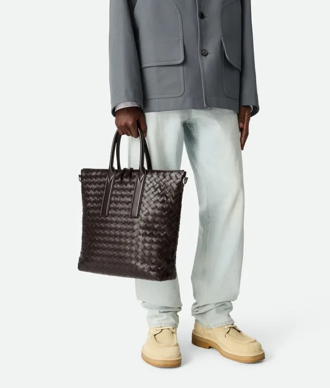 Sac fourre-tout Intrecciato zippé Sac fourre-tout Intrecciato zippé