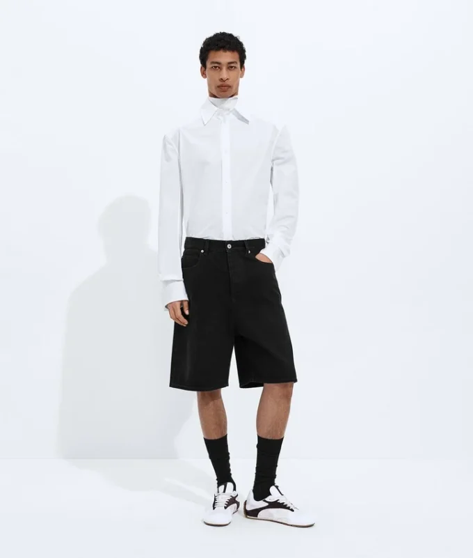Short en denim noir délavé