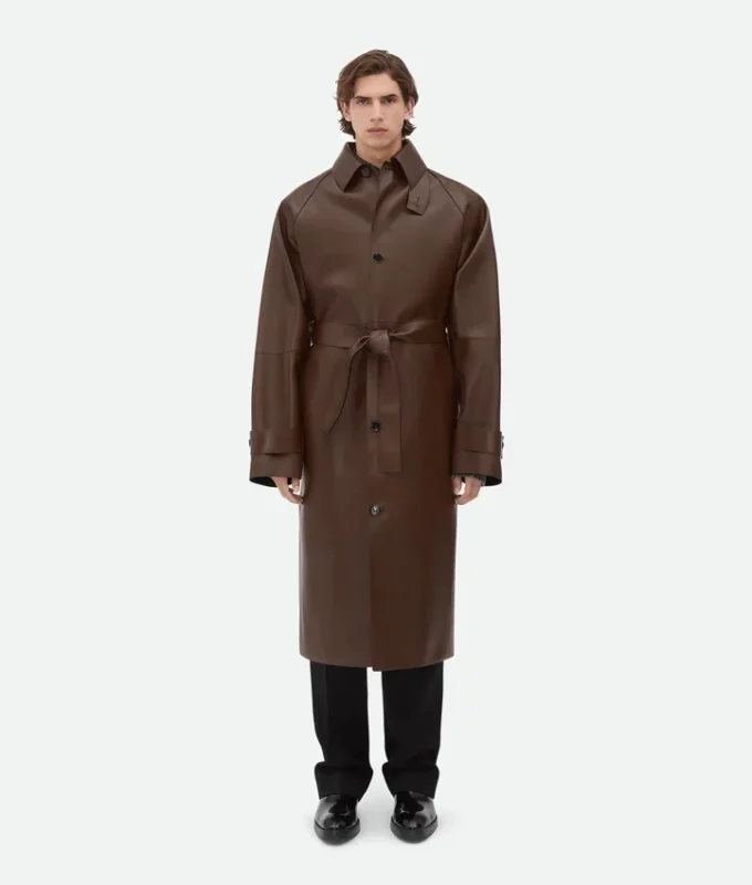 Trench-coat en cuir contrecollé