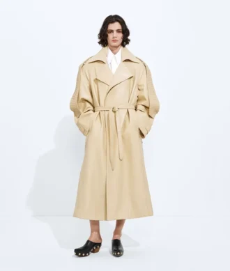 Trench en cuir semi-brillant