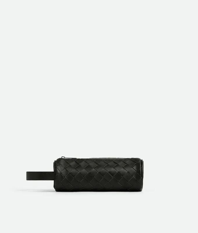Trousse cylindrique en cuir Intrecciato