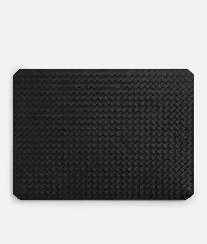 Étui pour Macbook Pro en cuir Intrecciato Piccolo Étui pour Macbook Pro en cuir Intrecciato Piccolo