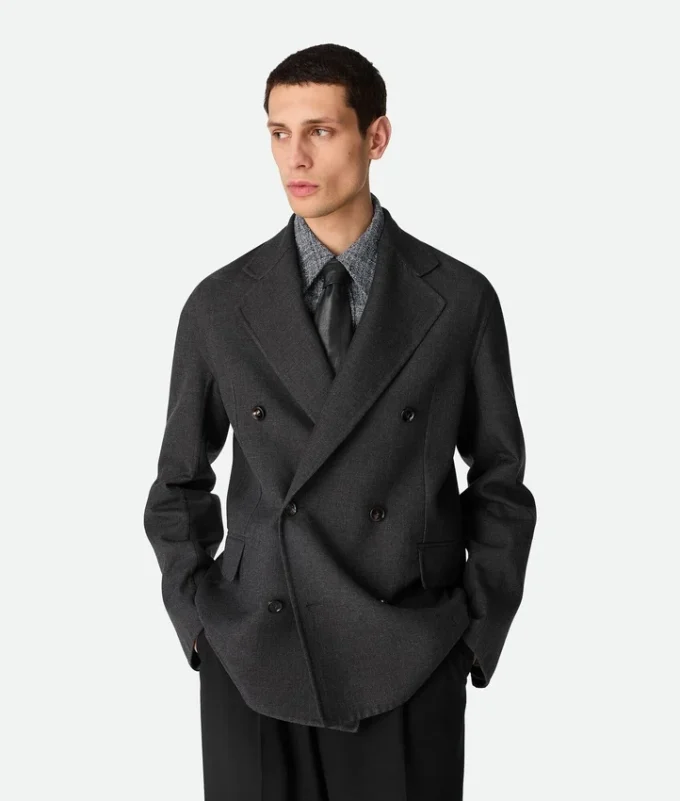 Veste en laine à pans séparables Veste en laine à pans séparables