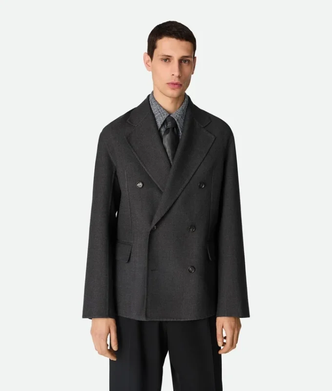 Veste en laine à pans séparables Veste en laine à pans séparables